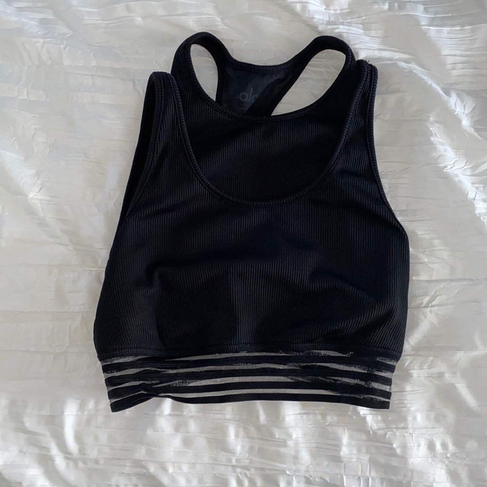 alo yoga double layer bra with mesh bottom